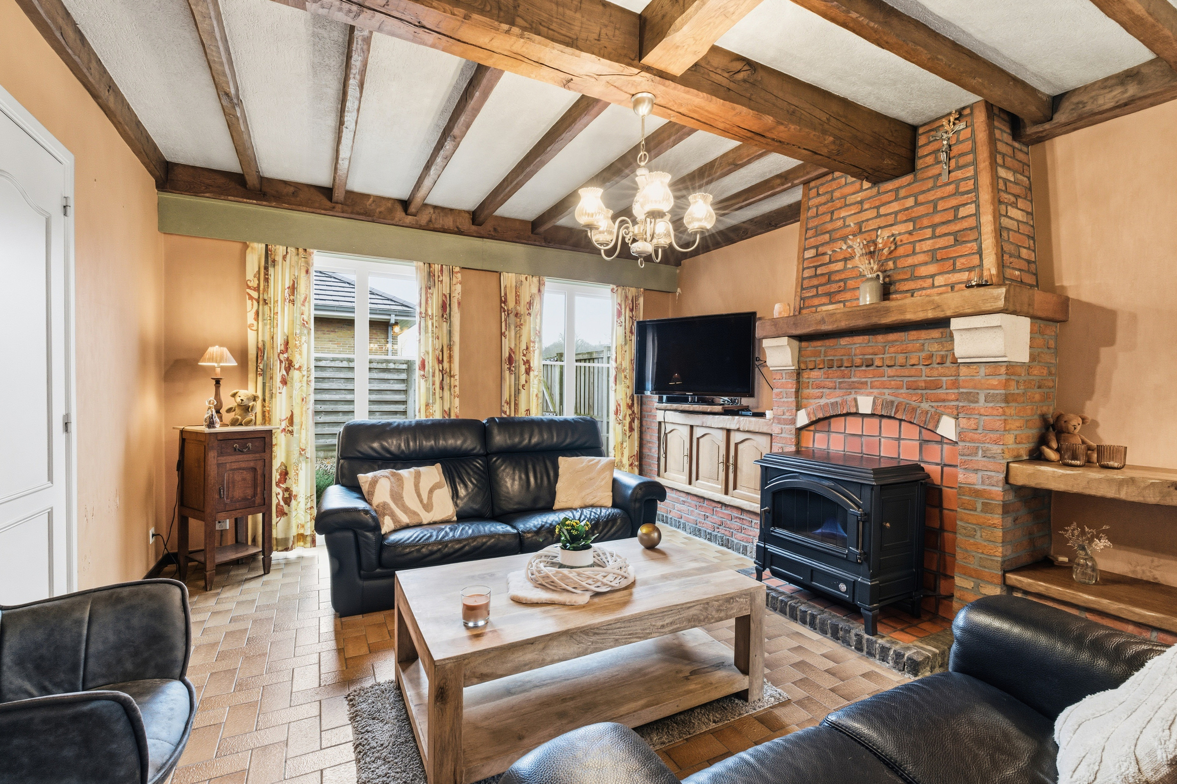 Gelijkvloerse woning met ruime tuin in Olsene - foto 5