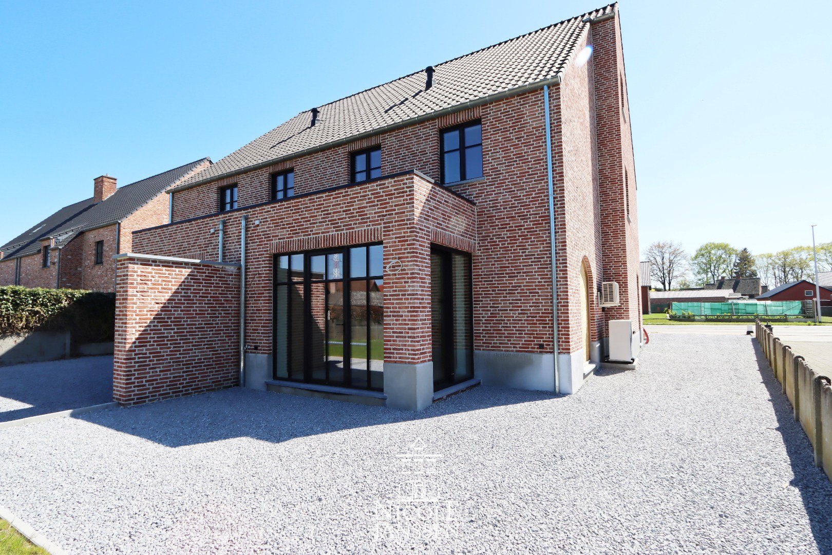 Nieuwbouwwoning van 194m² - foto 2