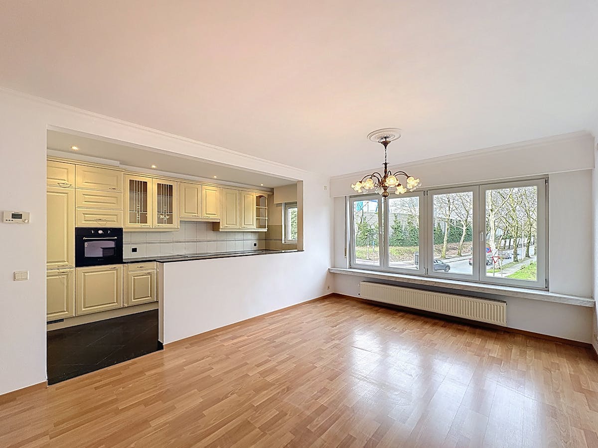 Lichtrijk appartement met twee slaapkamers te huur in Hoboken - foto 2