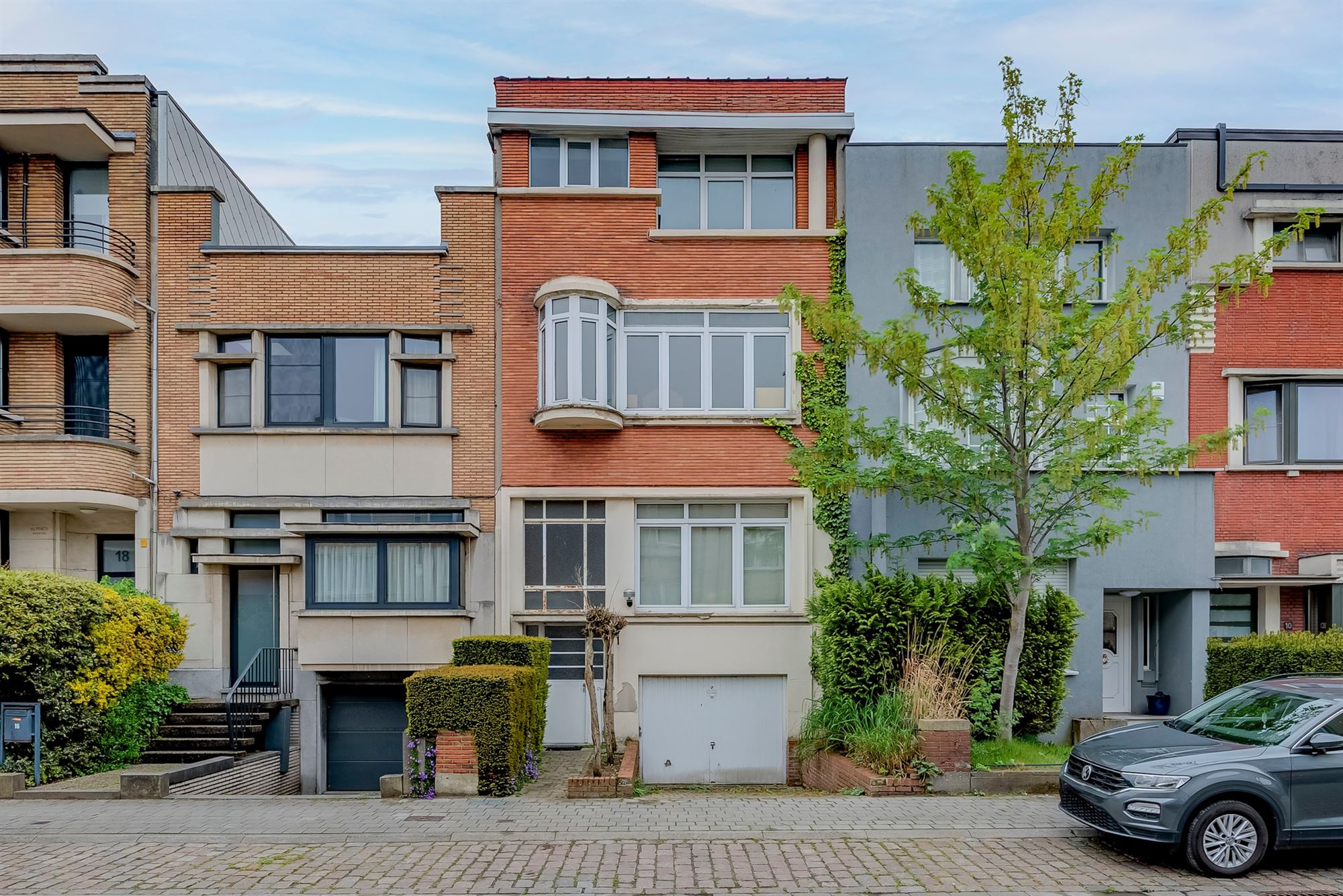 Woning met 5 slaapkamers + tuin te Merksem - foto 1