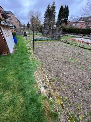 Bouwgrond voor halfopen bebouwing oppervlakte 333m². Ideale locatie met alle voorzieningen bij de deur. Op wandelafstand van Leuven.