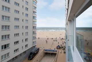 Welkom in Residentie Osborne, een stijlvolle residentie op een toplocatie in het bruisende centrum van Oostende. Op de vijfde verdieping bevindt...