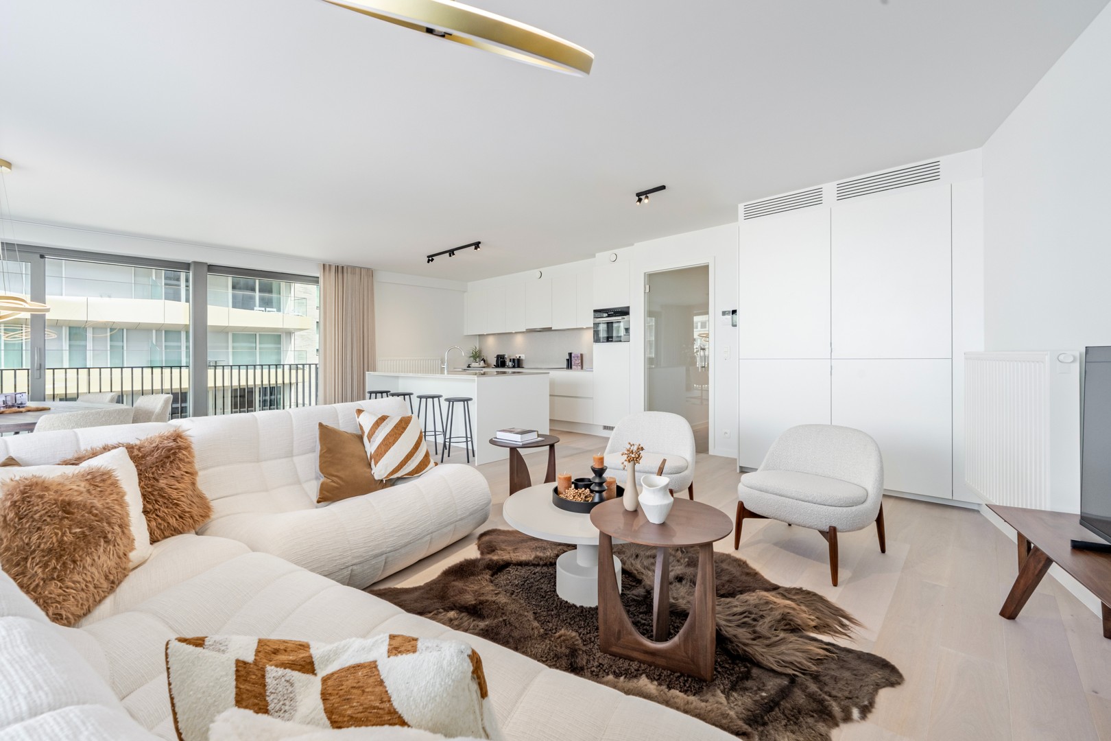 Exclusief hoekappartement in de prestigieuze Crystal Residence met uniek zeezicht - foto 4