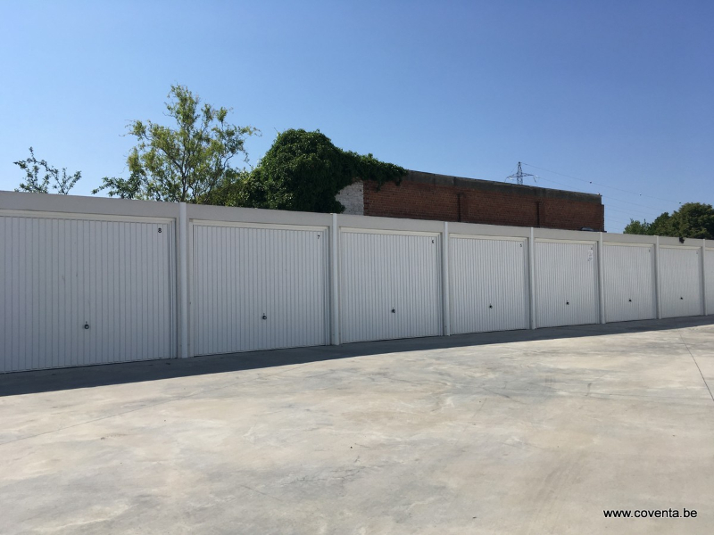 Garage à louer à Courtrai2.98m x 5.5m