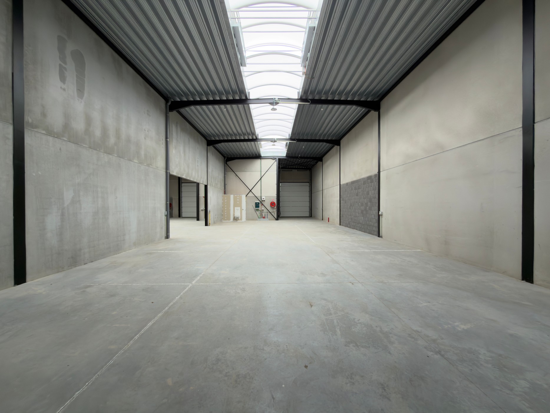 Nieuwbouw KMO Unit 320 m² in Eeklo - photo 4