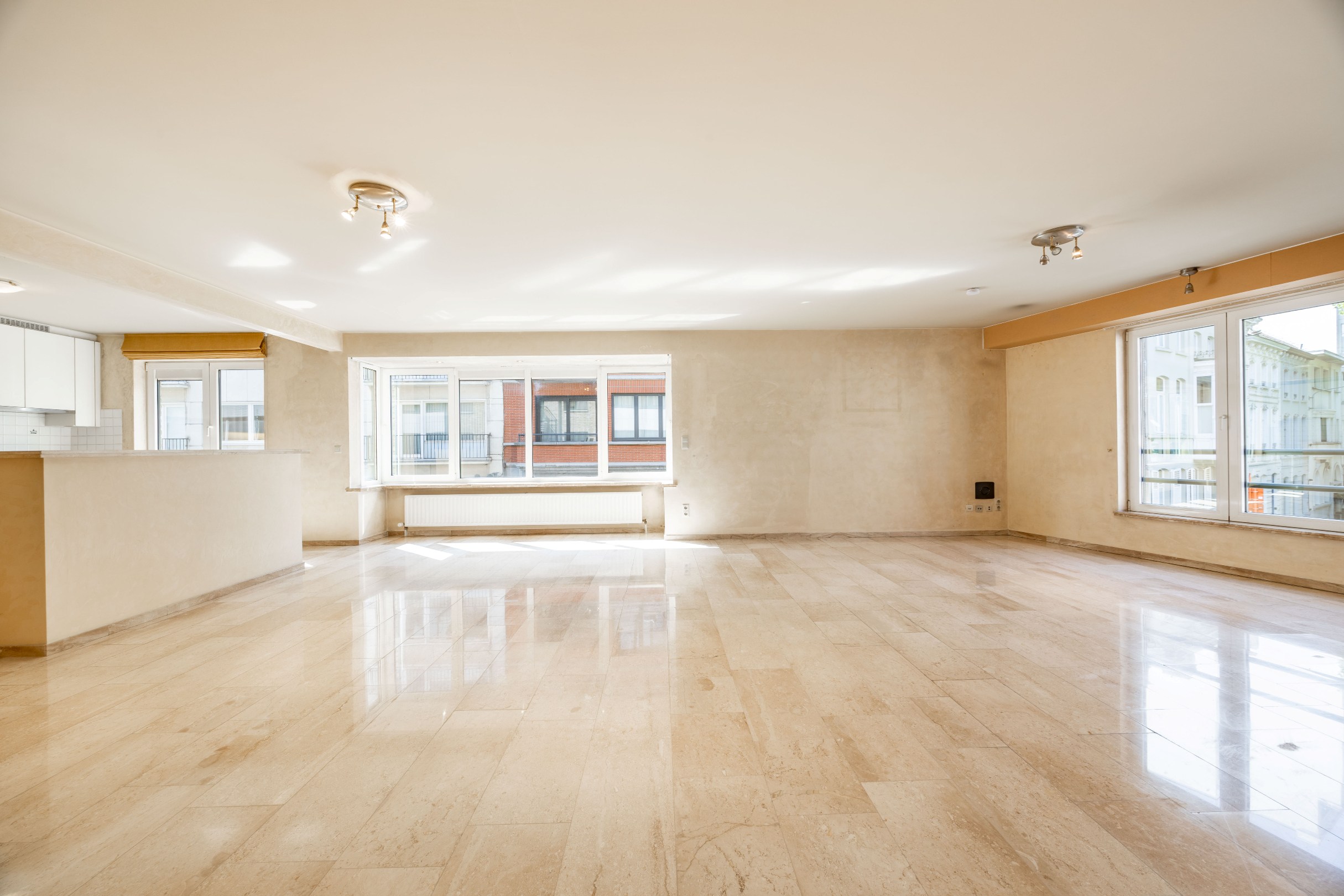 Apartment for sale in Kortrijk with 3 bedrooms - photo 5