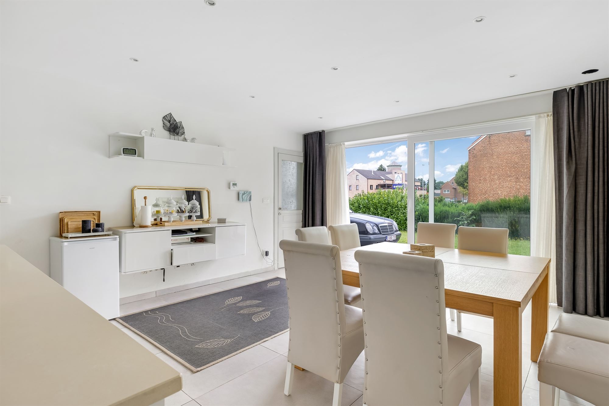 RECENTE WONING MET 6 SLAAPKAMERS VLAKBIJ CENTRUM KOERSEL - foto 4