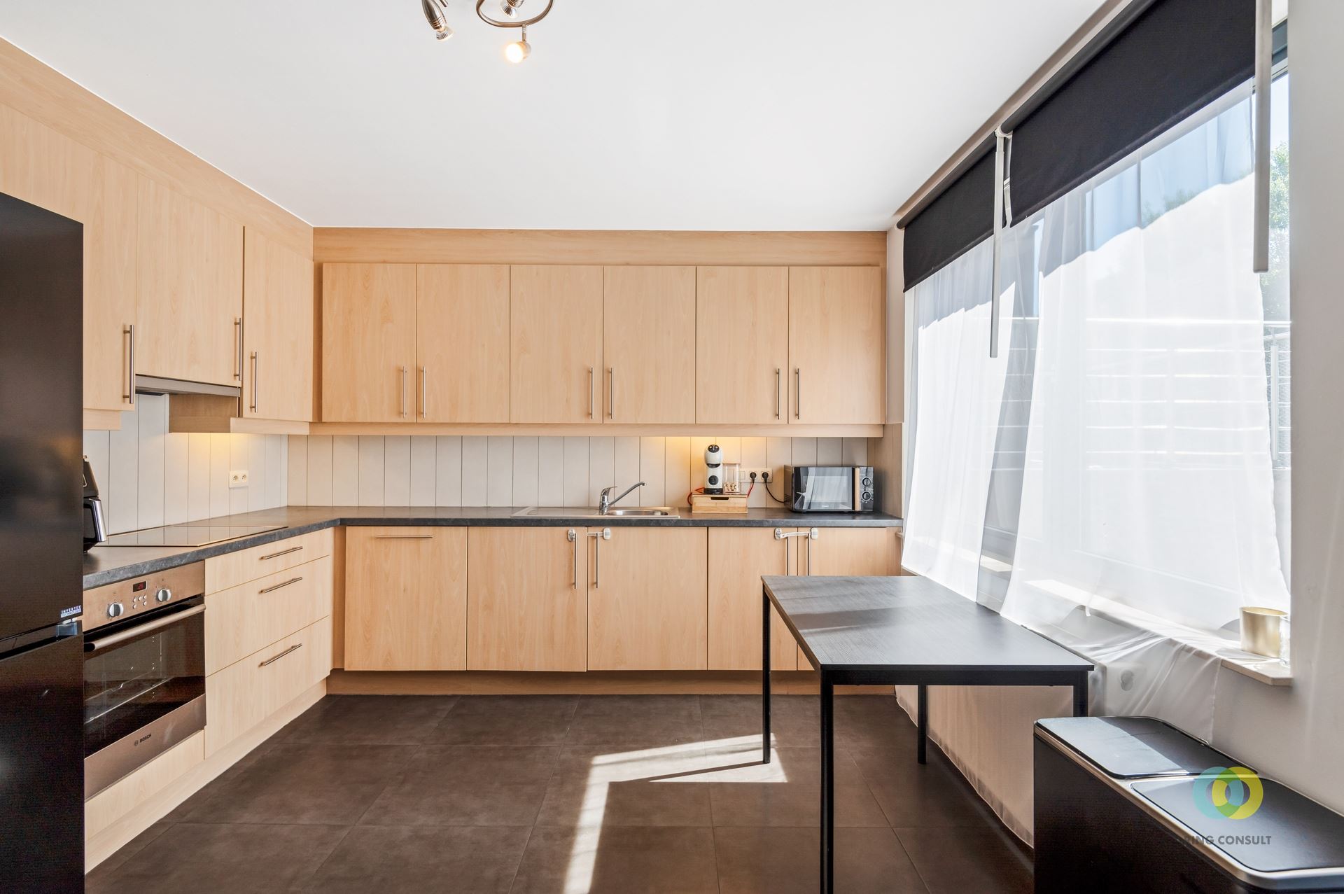 Appartement met twee slaapkamers en terras - foto 3