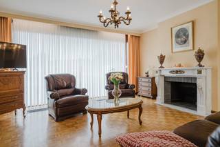 Comfortabel wonen op één niveau!Richtprijs: € 395.000  Bezoekdag: vrijdag 12 juni , enkel op afspraak!Gelegen aan de Konstant Permekelaan 17 in...