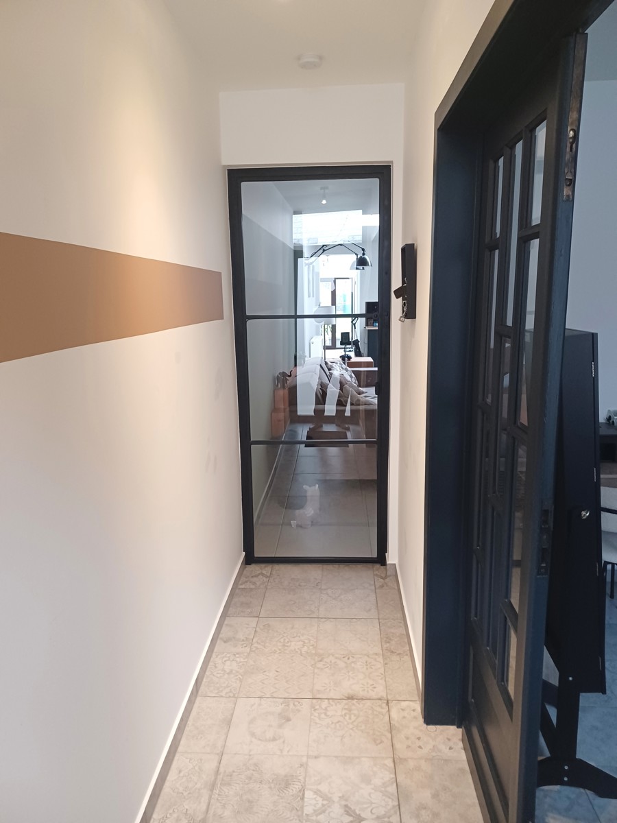 Woning met 3 slaapkamers, terras en tuin - foto 2