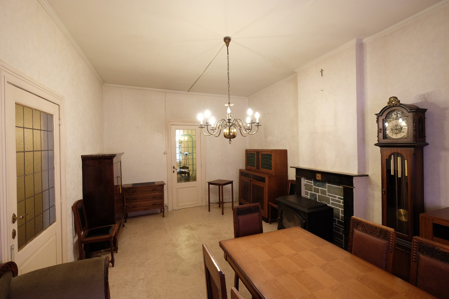 Te renoveren stadswoning, betaalbaar wonen in het centrum van de stad! - foto 3