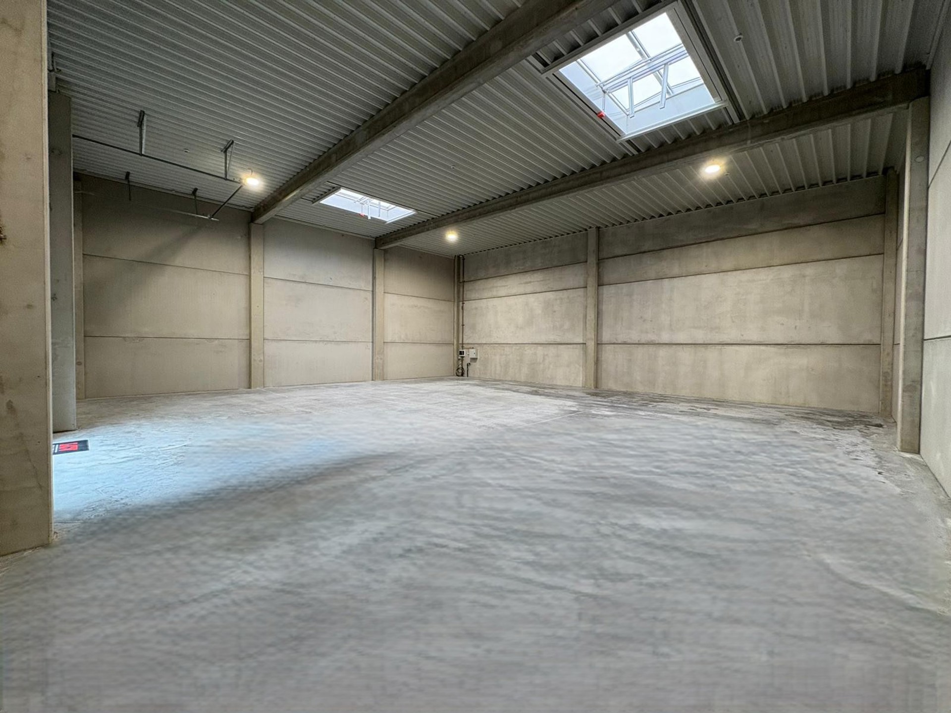 Commercial à vendre à Saint-Trond - photo 5
