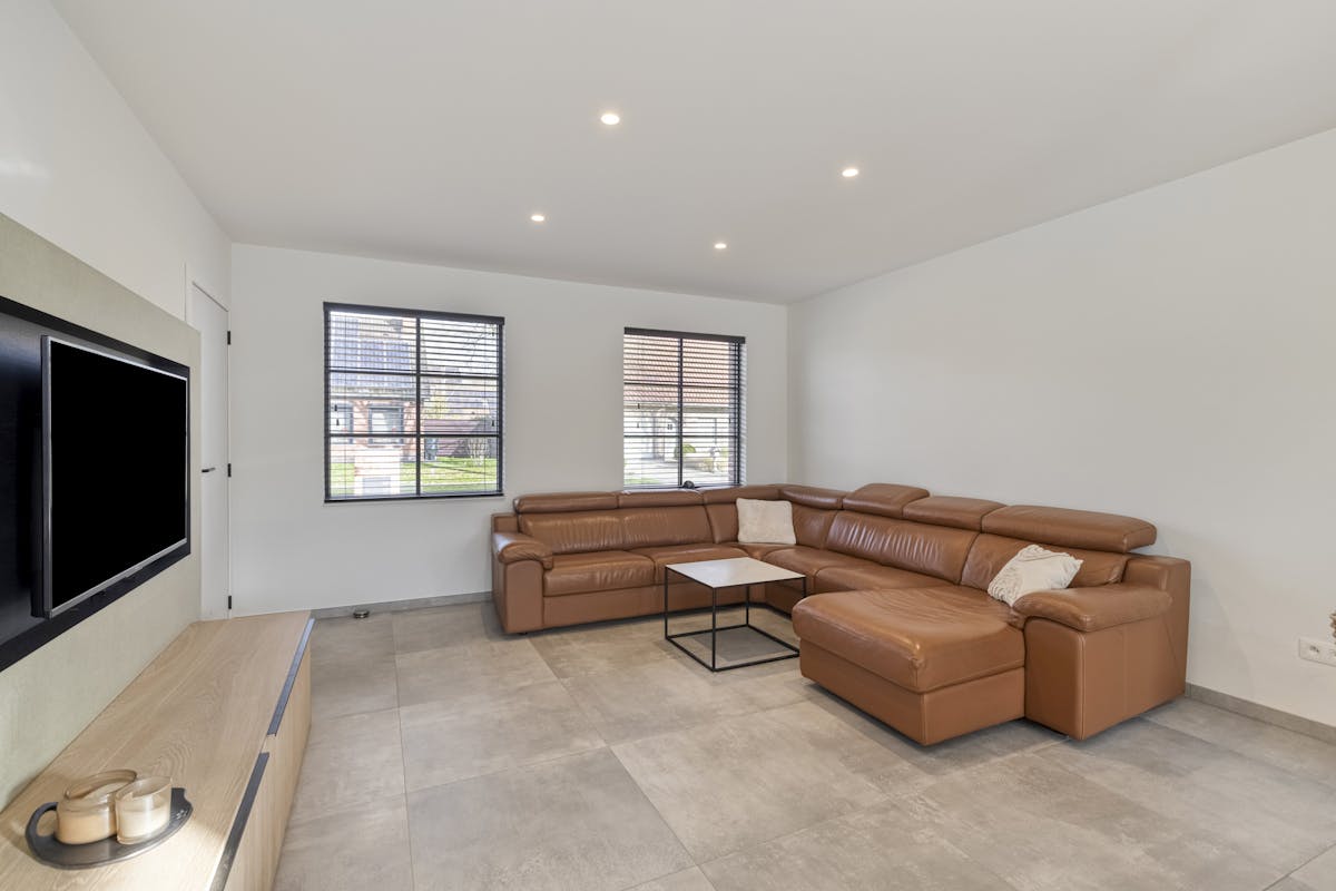 Maison rénovée de 4 chambres à vendre à Stekene - photo 5