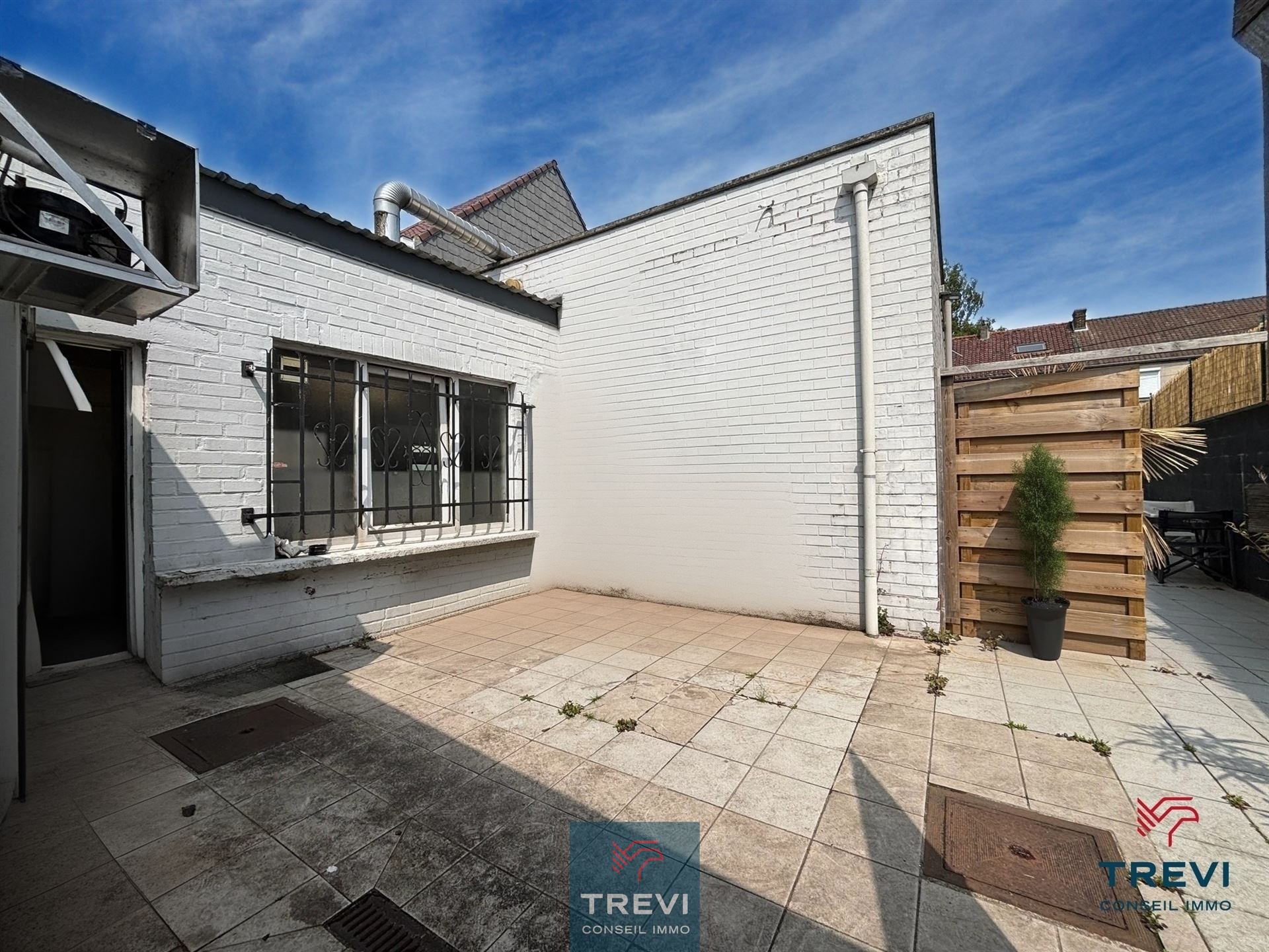 Commercial for sale in Braine-Le-Château with 3 bedrooms - photo 4