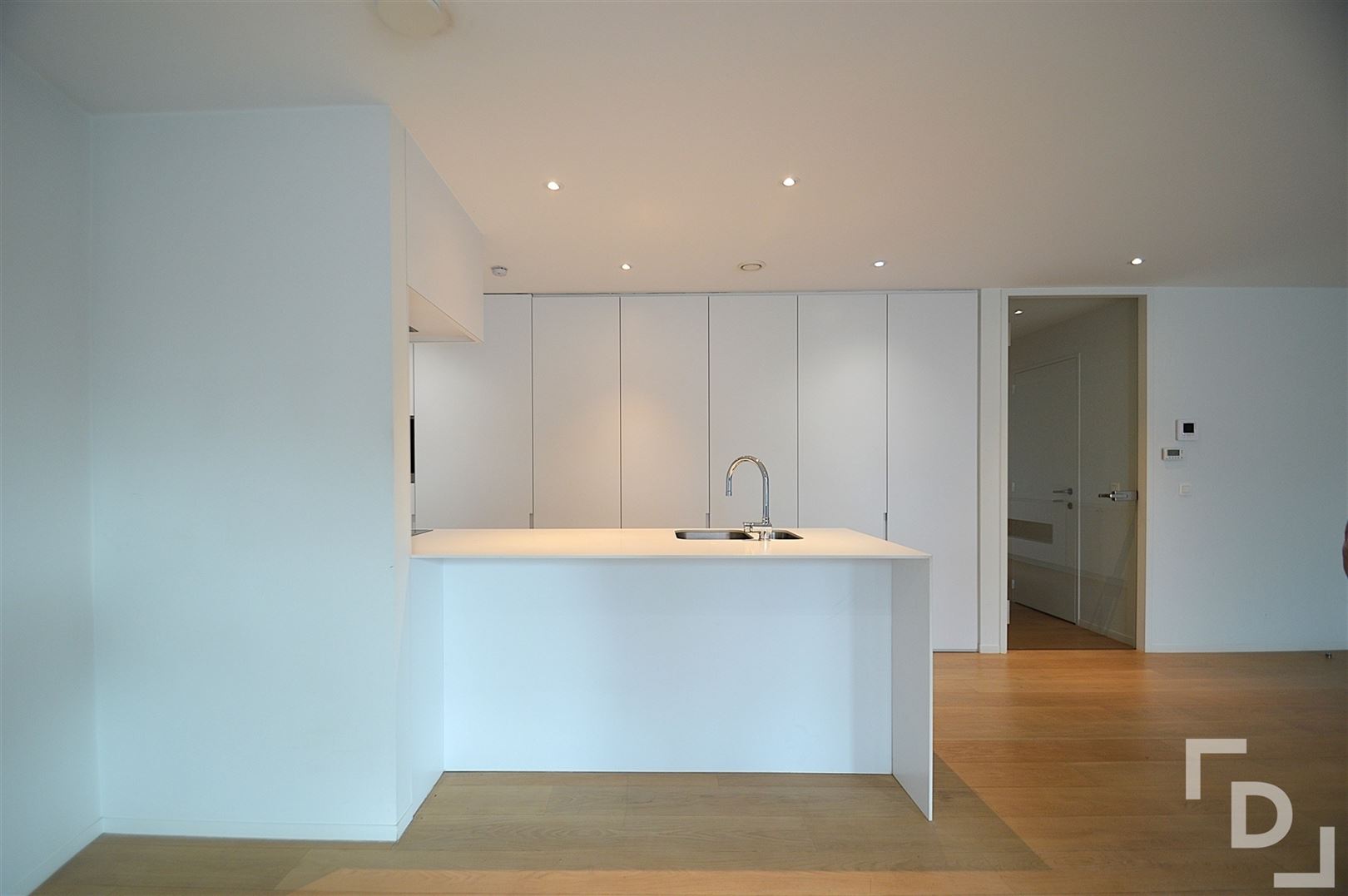 Prachtig afgewerkt appartement op de Grote Markt in Poperinge. - foto 5