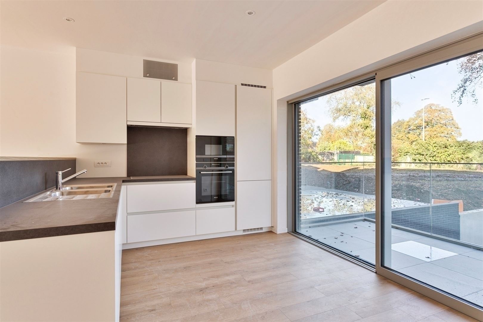 Zeer ruime appartementen met grote terrassen en 2 garages - foto 4