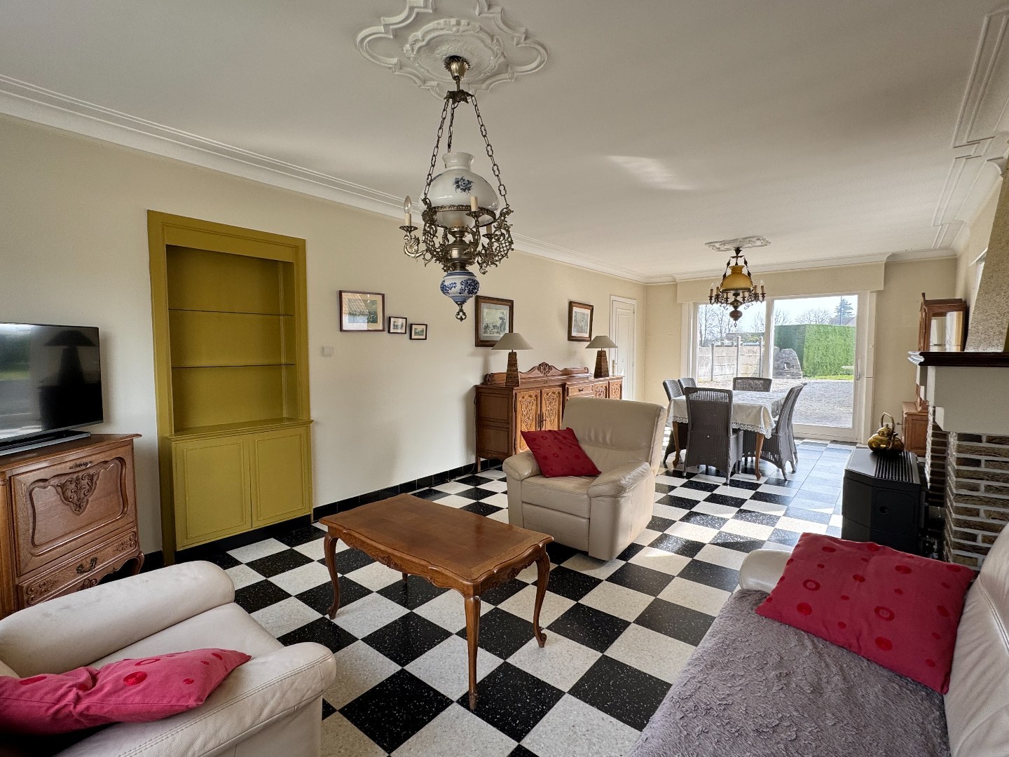 Verzorgde open bebouwing met tuin en garage in Zulte - foto 2