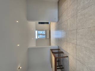 Te huur: instapklaar huis in de Seulestraat, Heuvelland, vlot bereikbaar via invalswegen. Deze ruime woning combineert comfort en functionaliteit met...