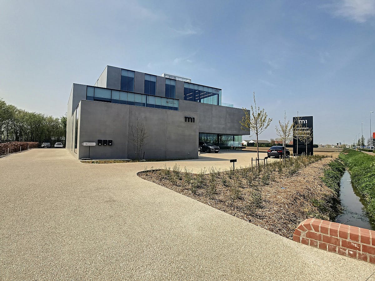 Bureau à louer à Menin - photo 1