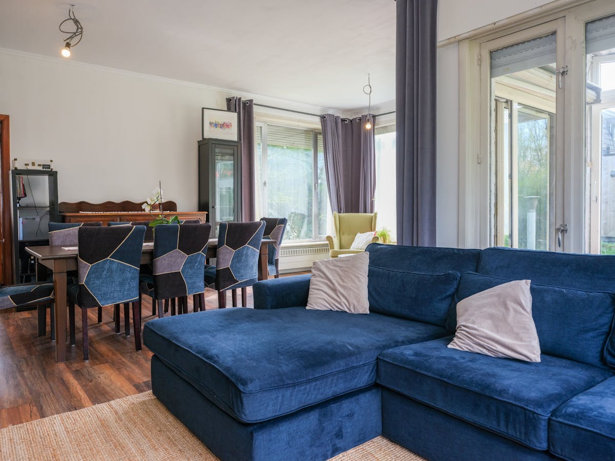 4 bedroom house to renovate in Assebroek - photo 4