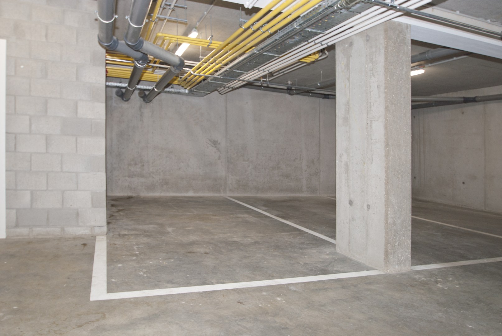 Ondergrondse autostaanplaatsen (3) + berging (1) - foto 3