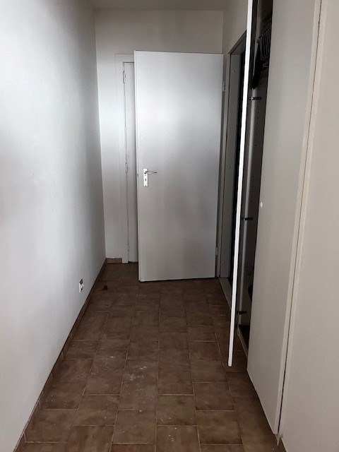 Gemeubelde studio op eerste verdieping - frontaal zeezicht - foto 4