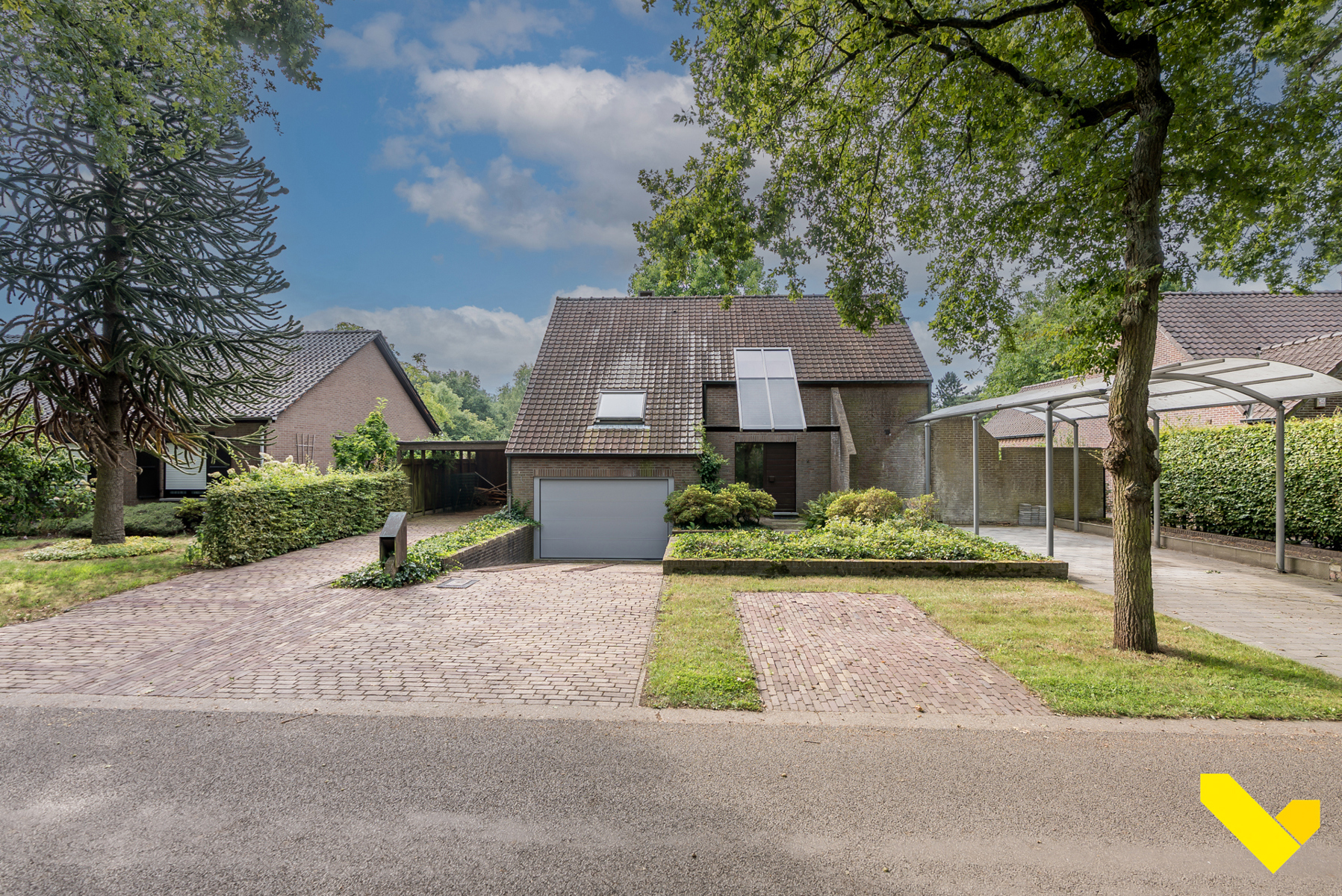 Ruime en instapklare woning met 3 slaapkamers op 15 are! - foto 2