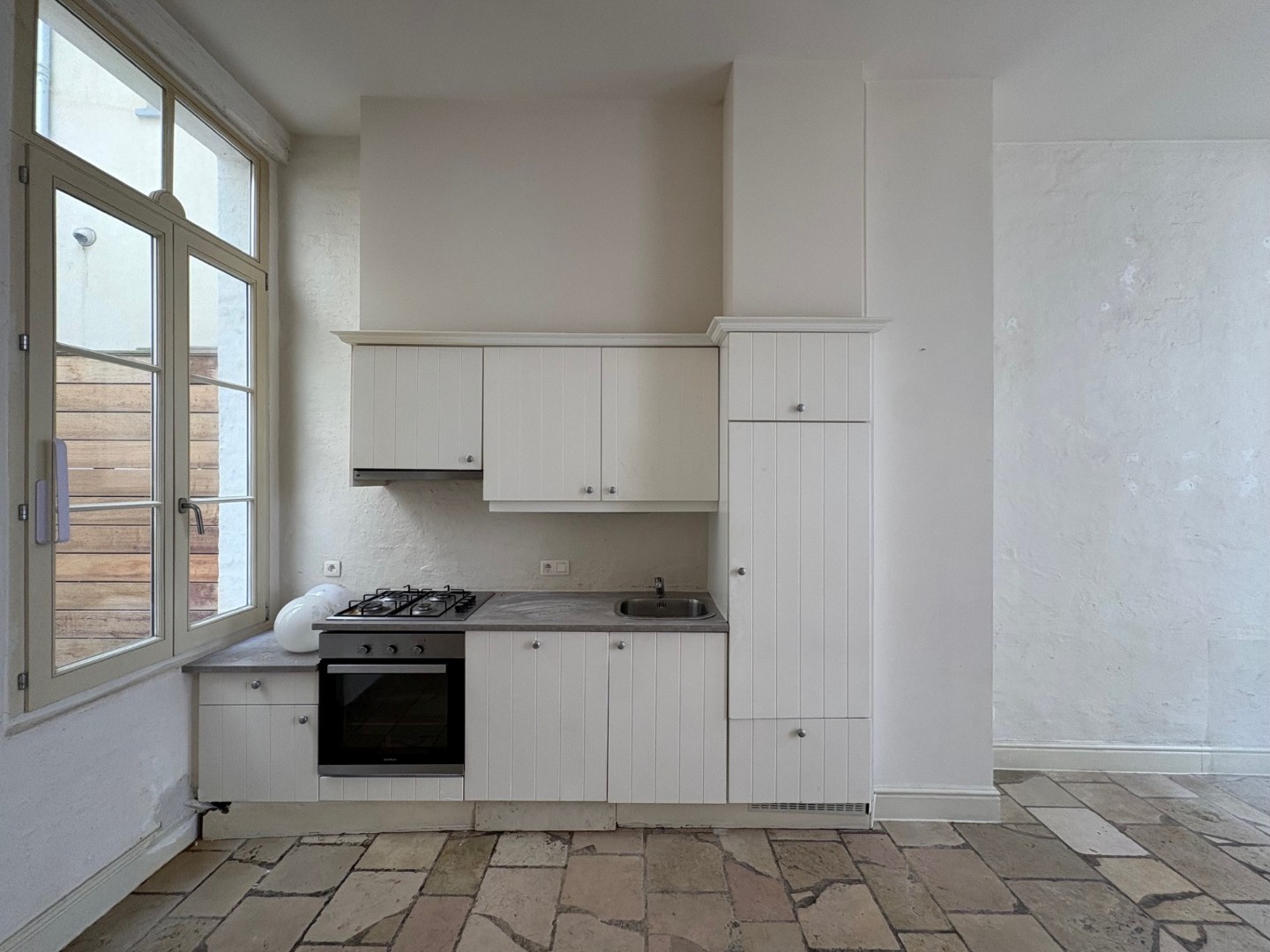 Charmante stadswoning met 2 slaapkamers en gezellige koer in Mechelen - foto 4