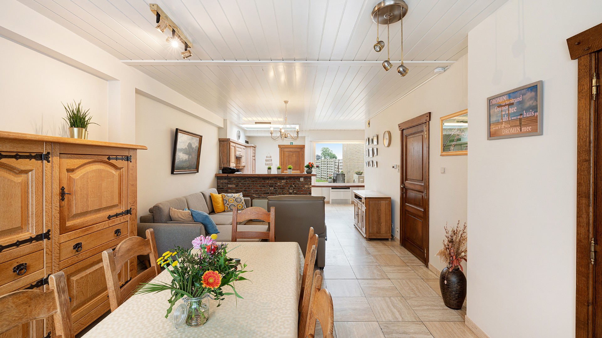 Landelijke woning op 515 m² met discrete tuin en verzichten in het dorp van Lapscheure - foto 4