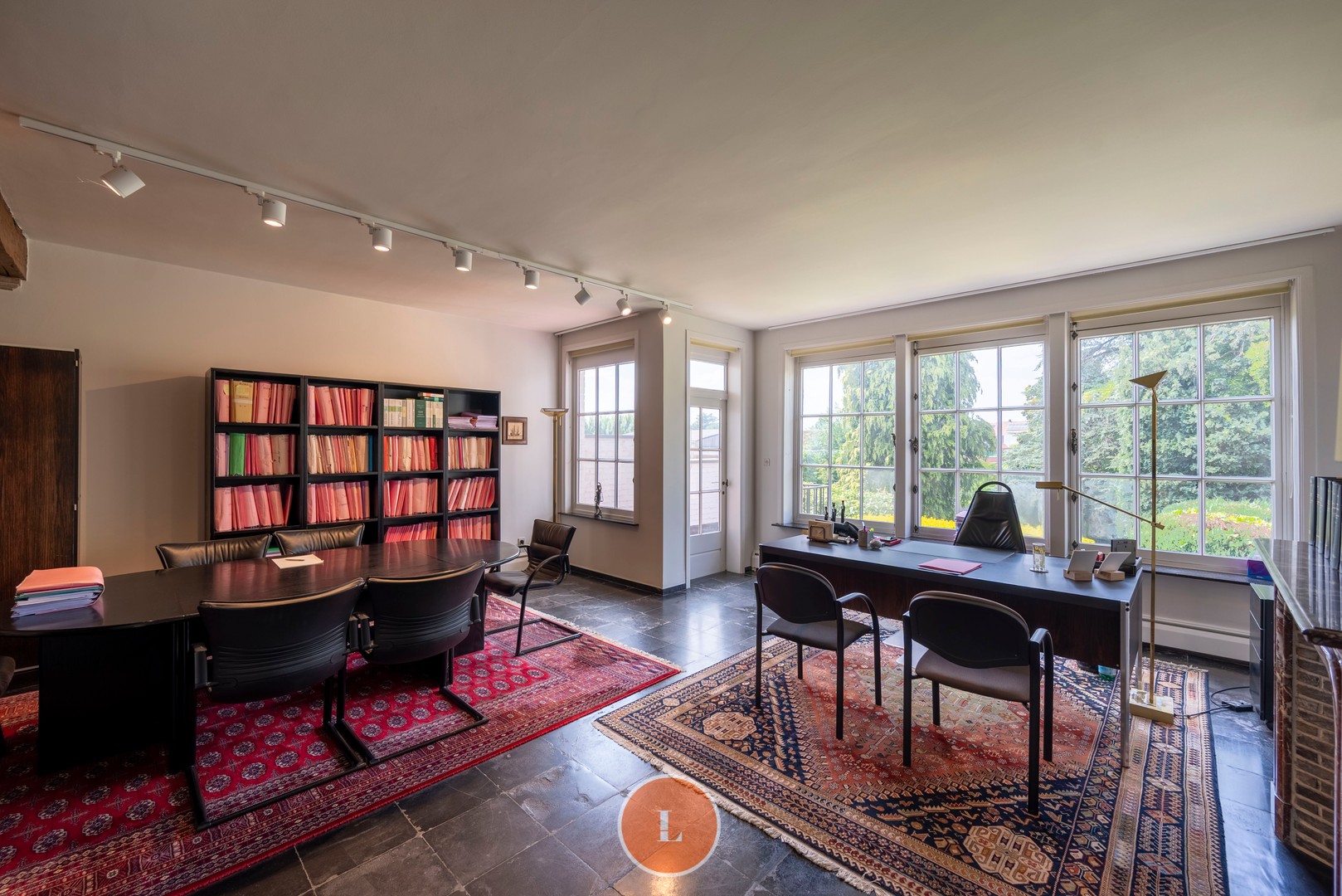 Karaktervolle herenwoning met tuin en garage - foto 2