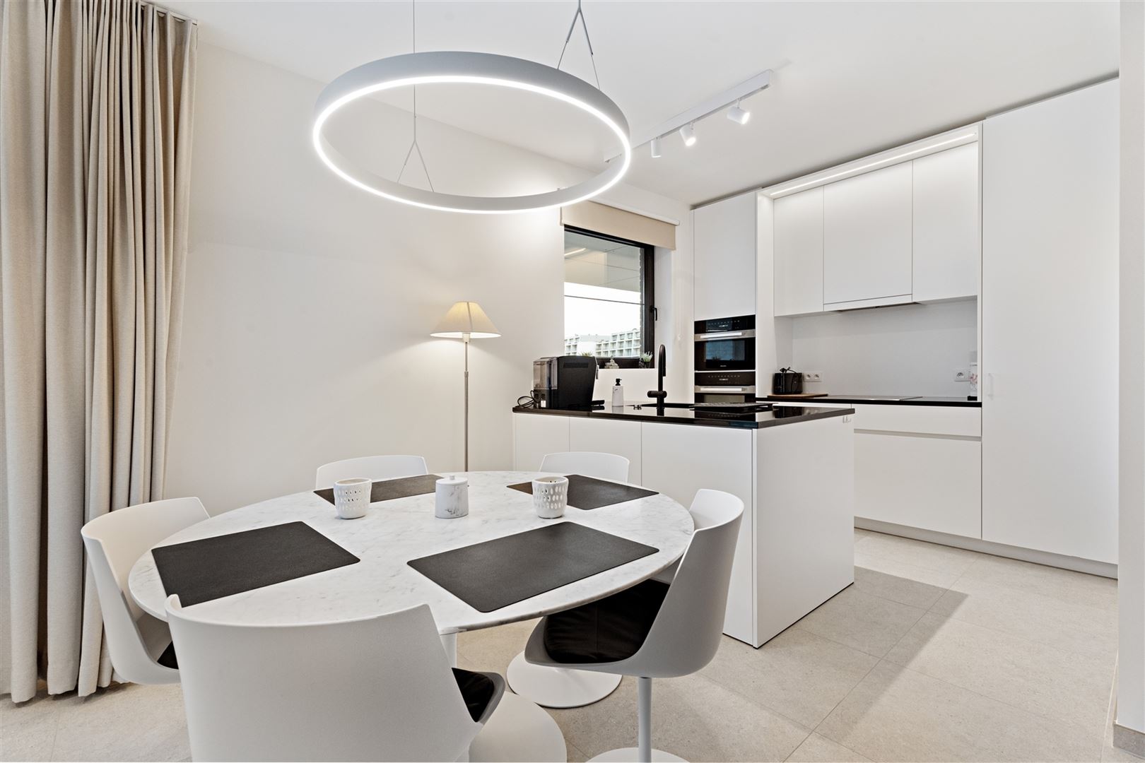 Exclusief hoekappartement 3 slpk, 2 badk in topgebouw Jan Turpin - foto 2