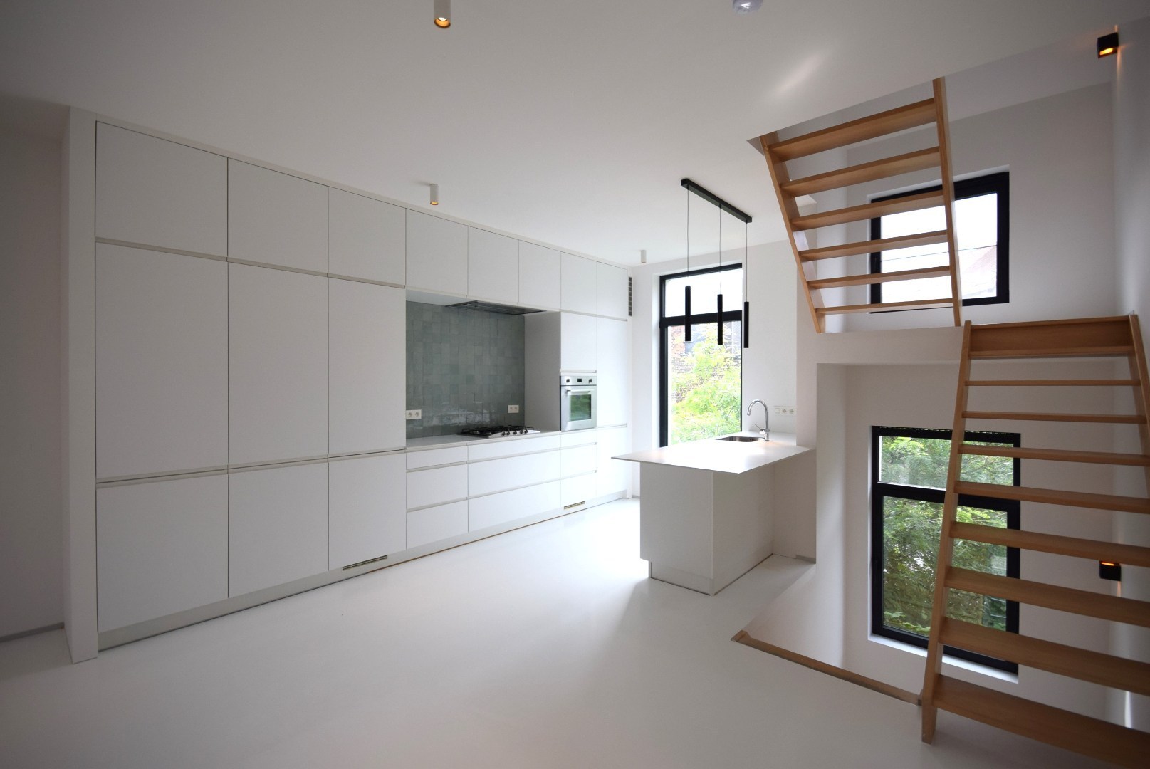 Triplex appartement met twee slaapkamers in de Olifantstraat - foto 1