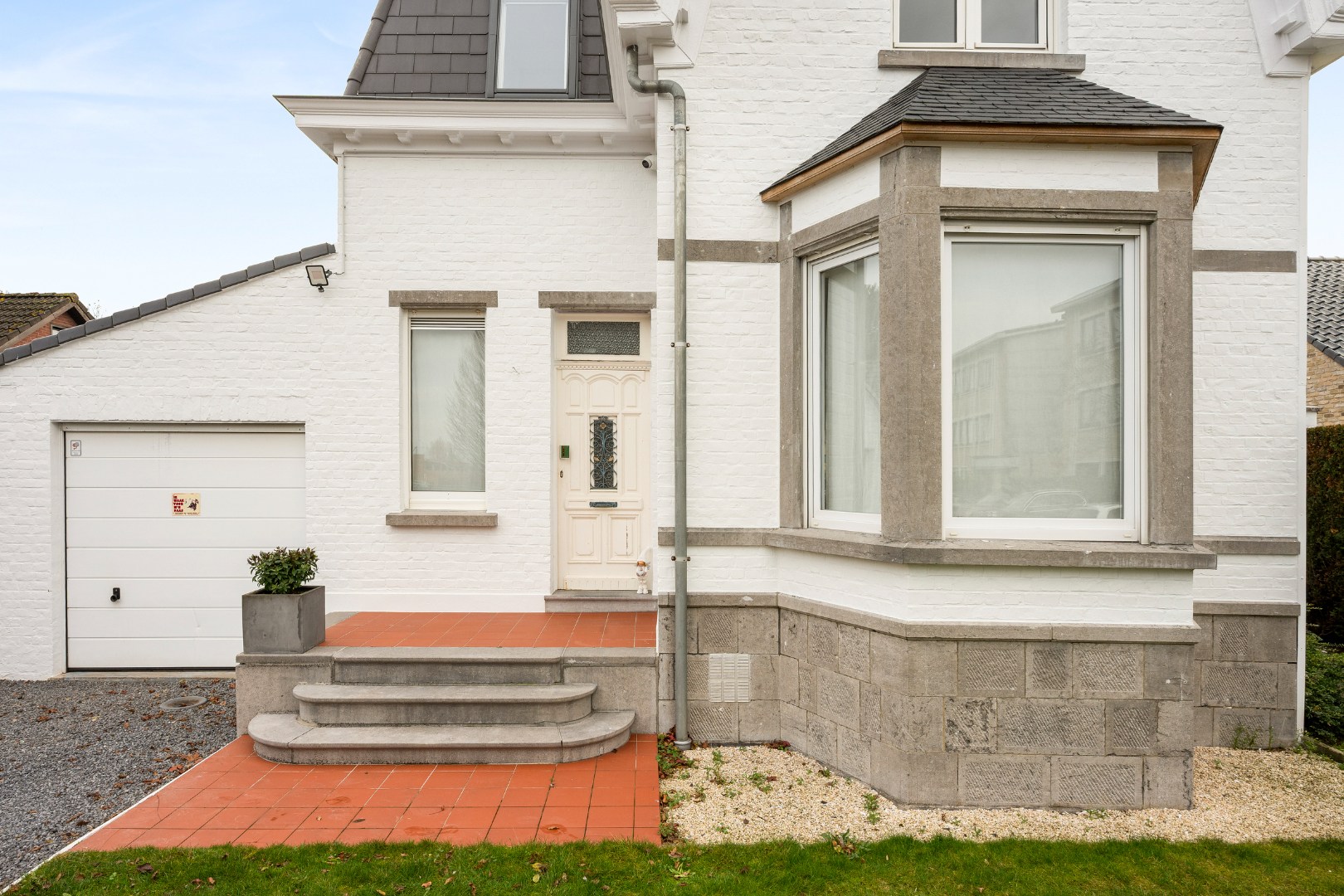 Charmante alleenstaande woning op een prachtig zuidgericht perceel van 771m². - foto 3