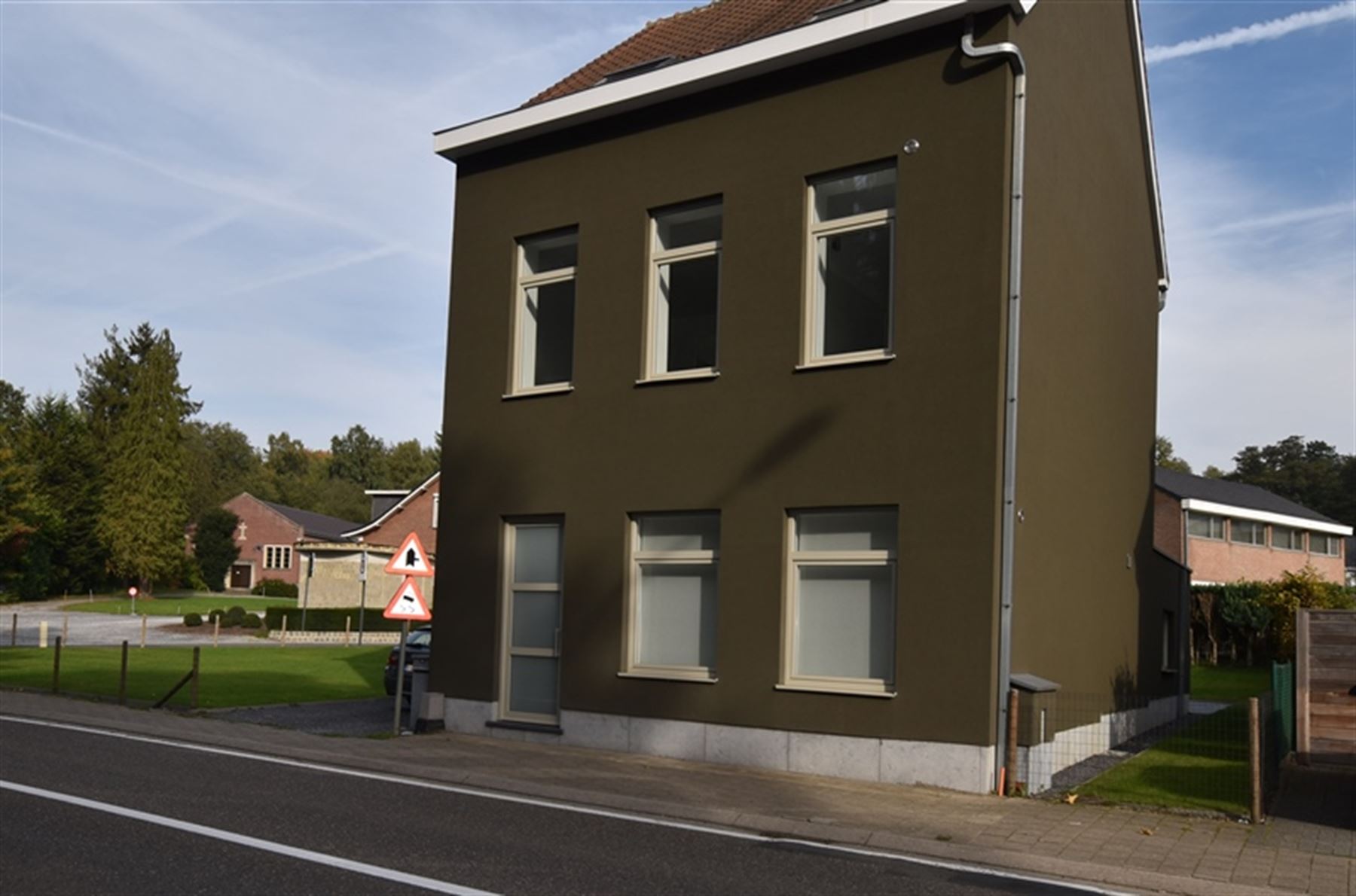 In 2015 volledig gerenoveerde woning - foto 1