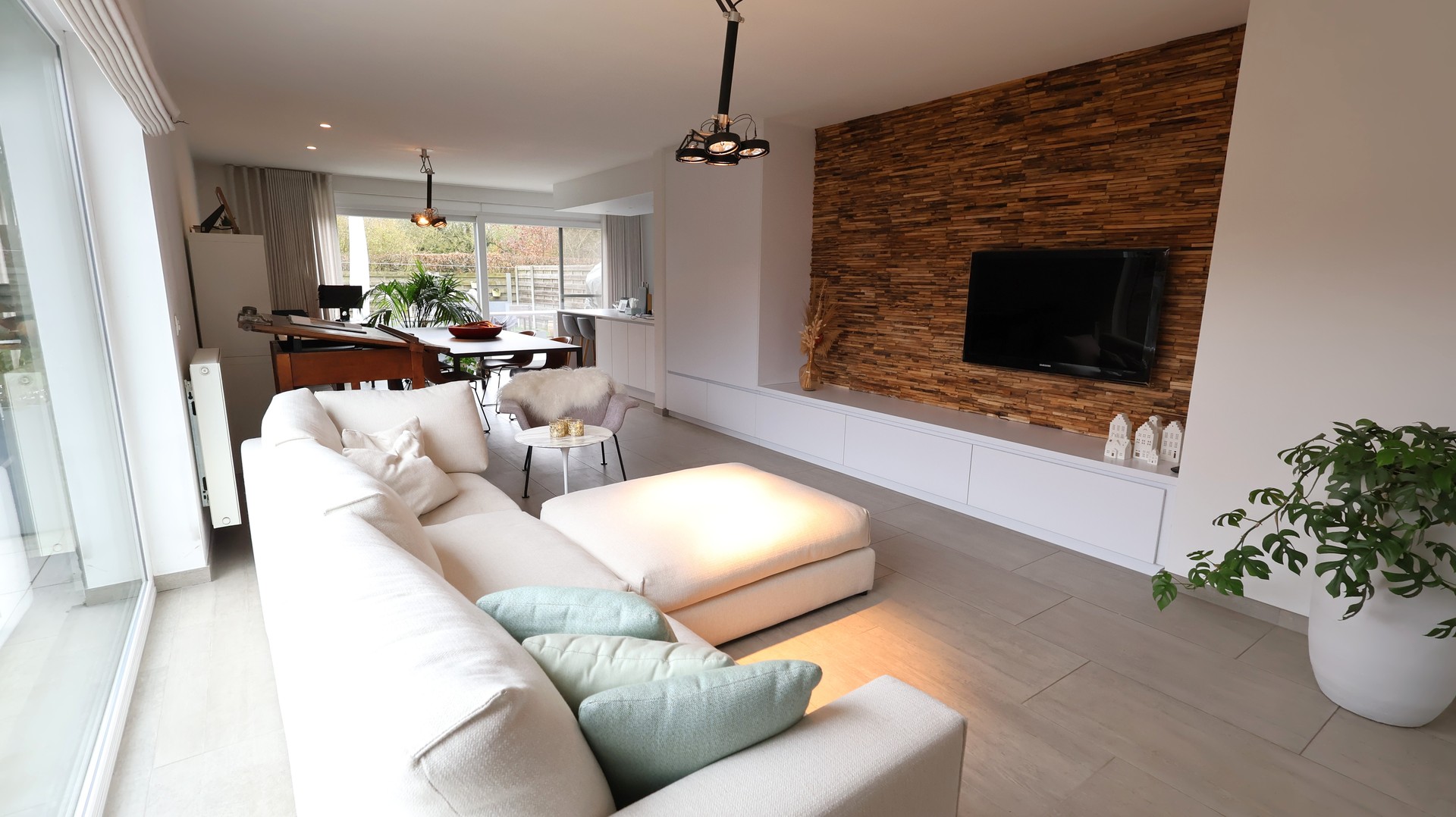 Moderne woning met drie slaapkamer en zuidwestgerichte tuin - foto 2