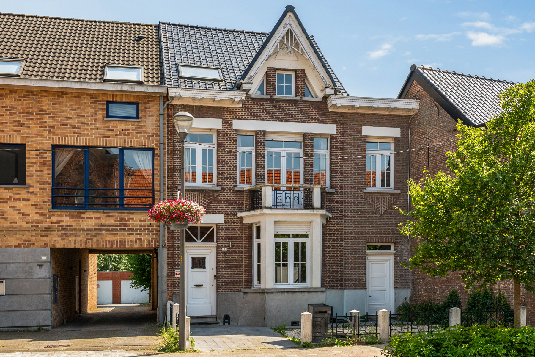 Instapklare en energiezuinige woning met handels-/kantoorruimte in het centrum van Reet! - foto 2