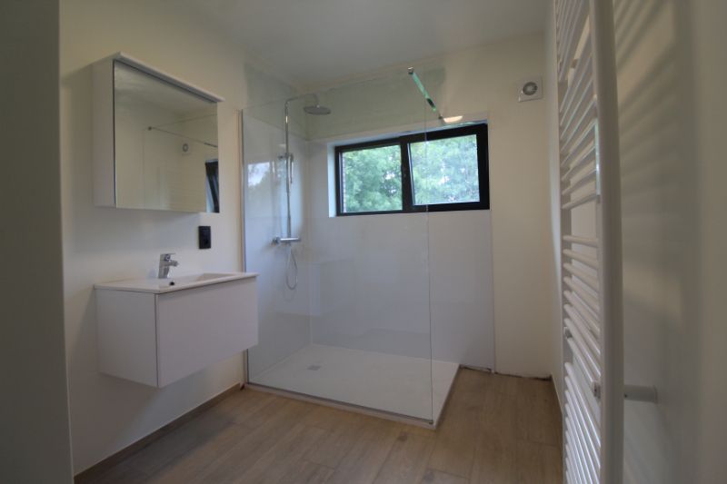 Moderen en lichtrijk appartement in Roeselare - foto 5