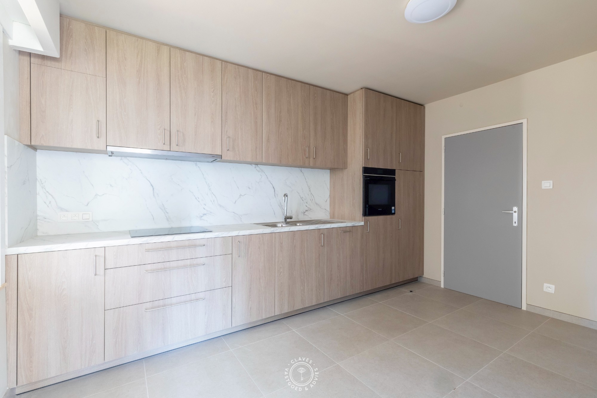 Apartment for rent in Sint-Niklaas with 3 bedrooms - photo 5