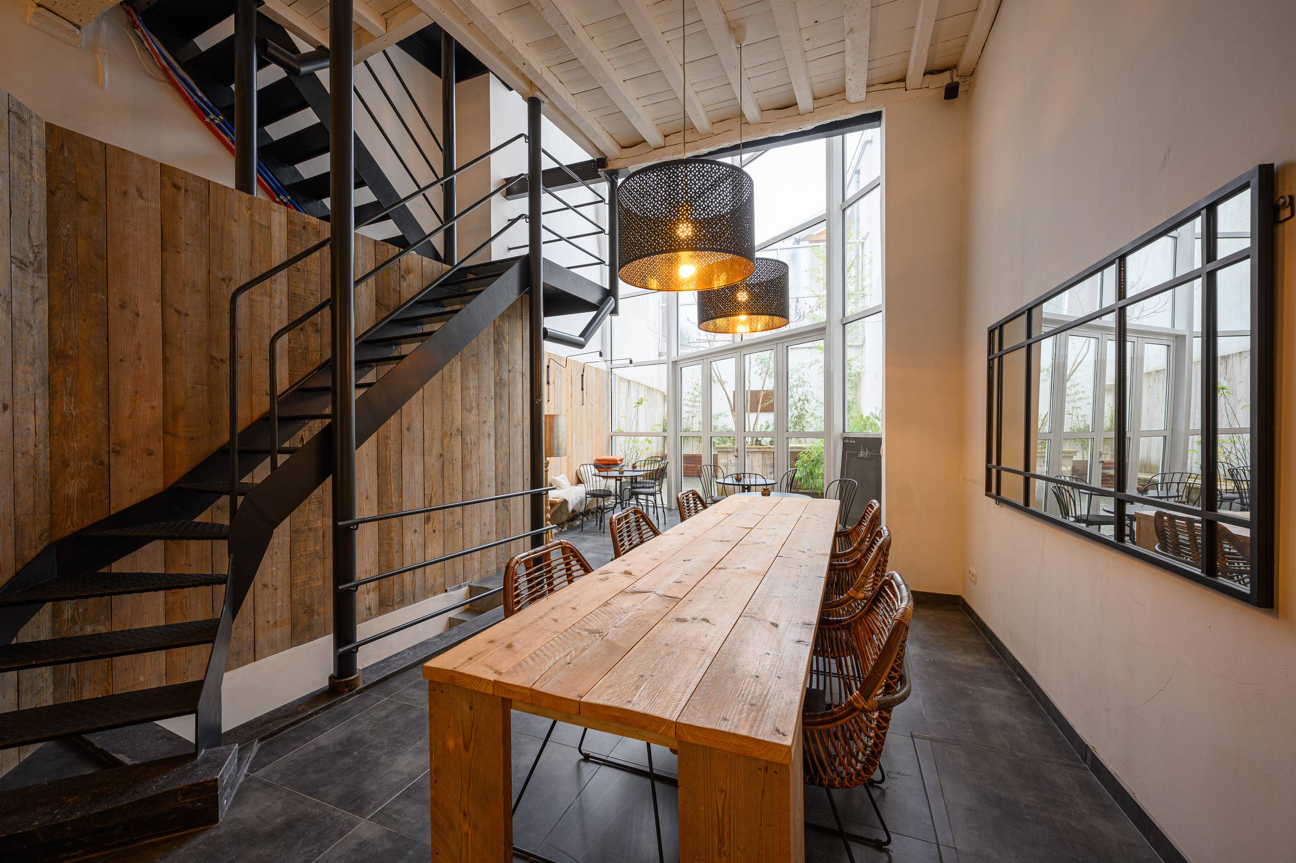 Volledig gerenoveerd herenhuis in het historisch centrum van Mechelen - foto 4