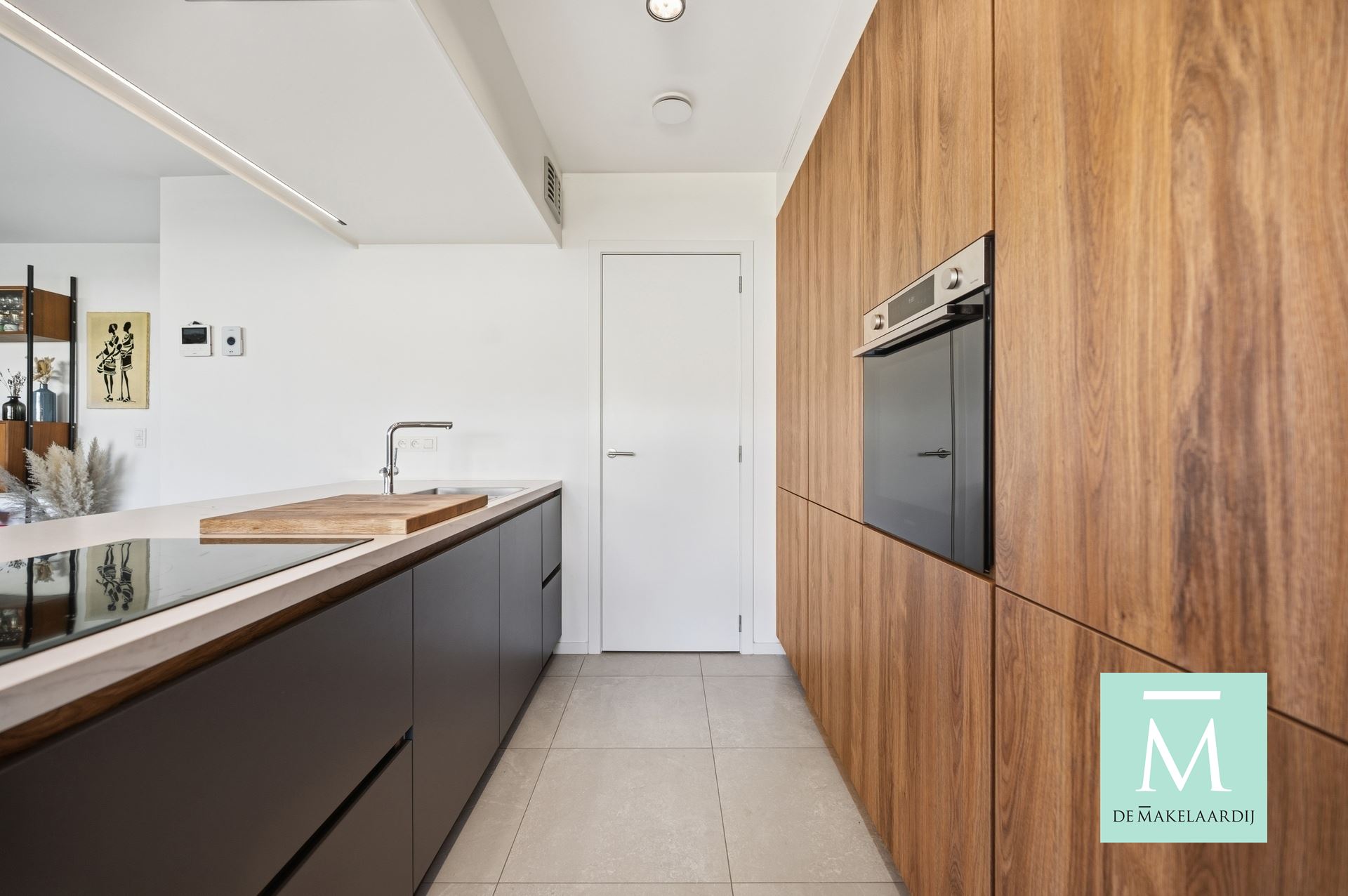 Instapklaar gelijkvloers appartement (2023) met zonnige tuin en laadpaal! - foto 5
