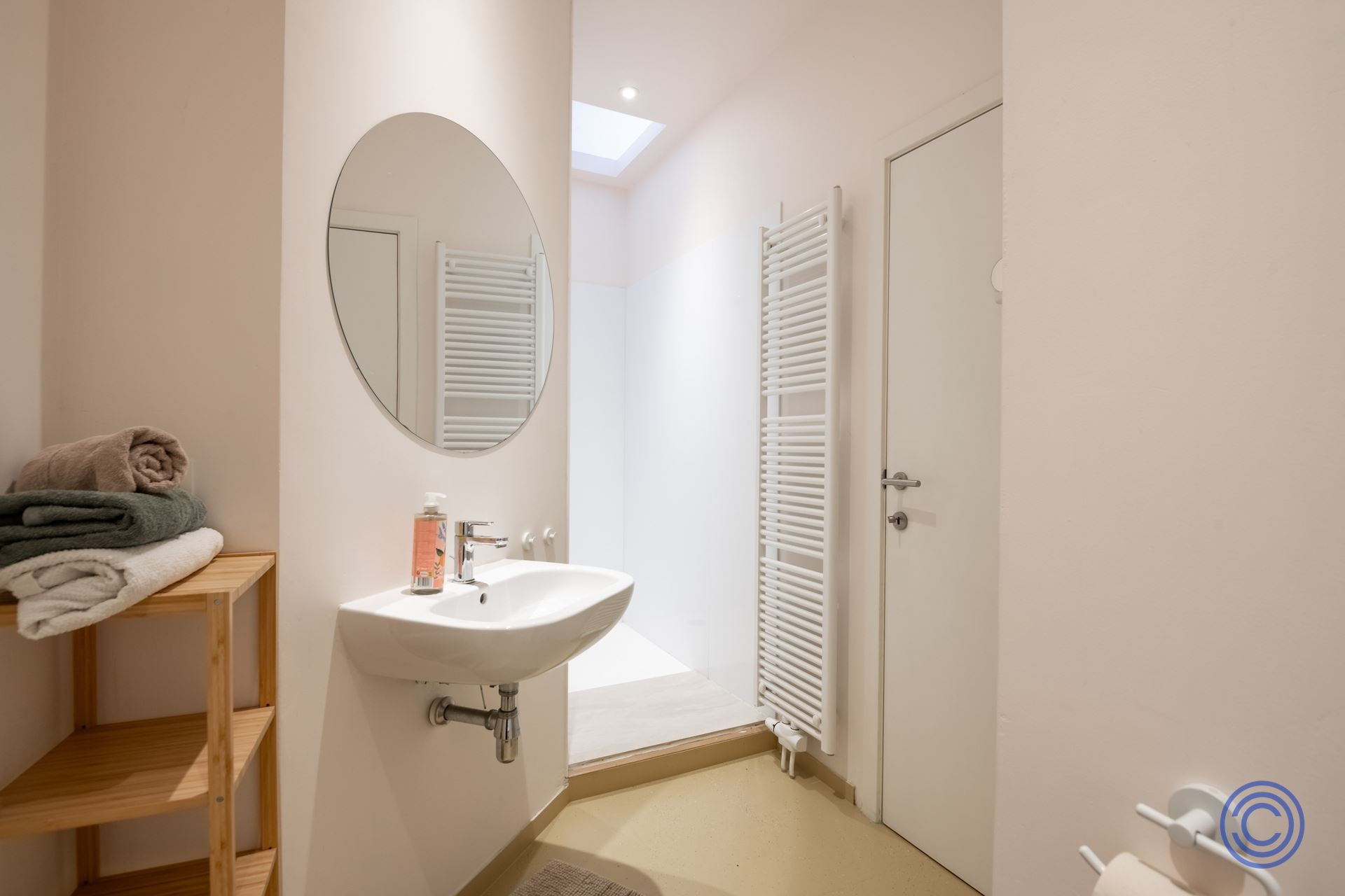 Commercial for sale in Antwerp with 1 bedroom - photo 5