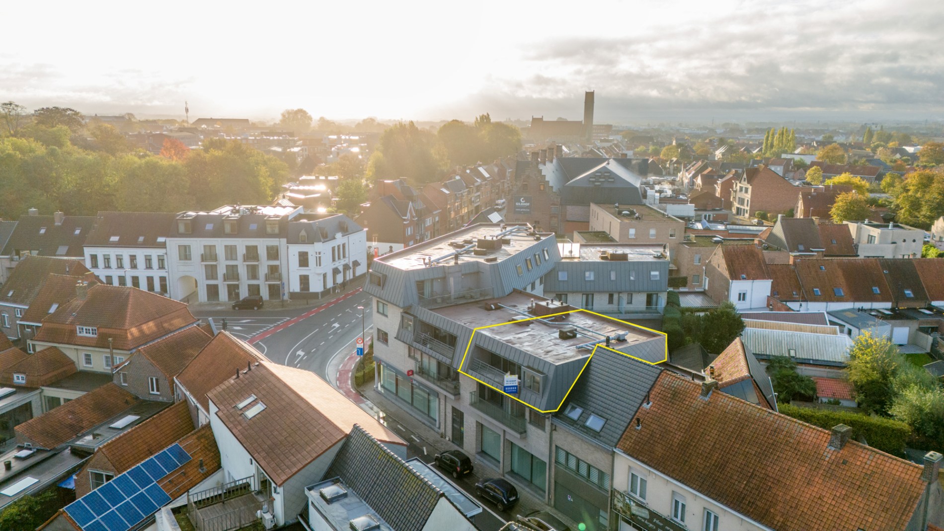 Appartement met twee slaapkamers in centrum Tielt. - foto 1