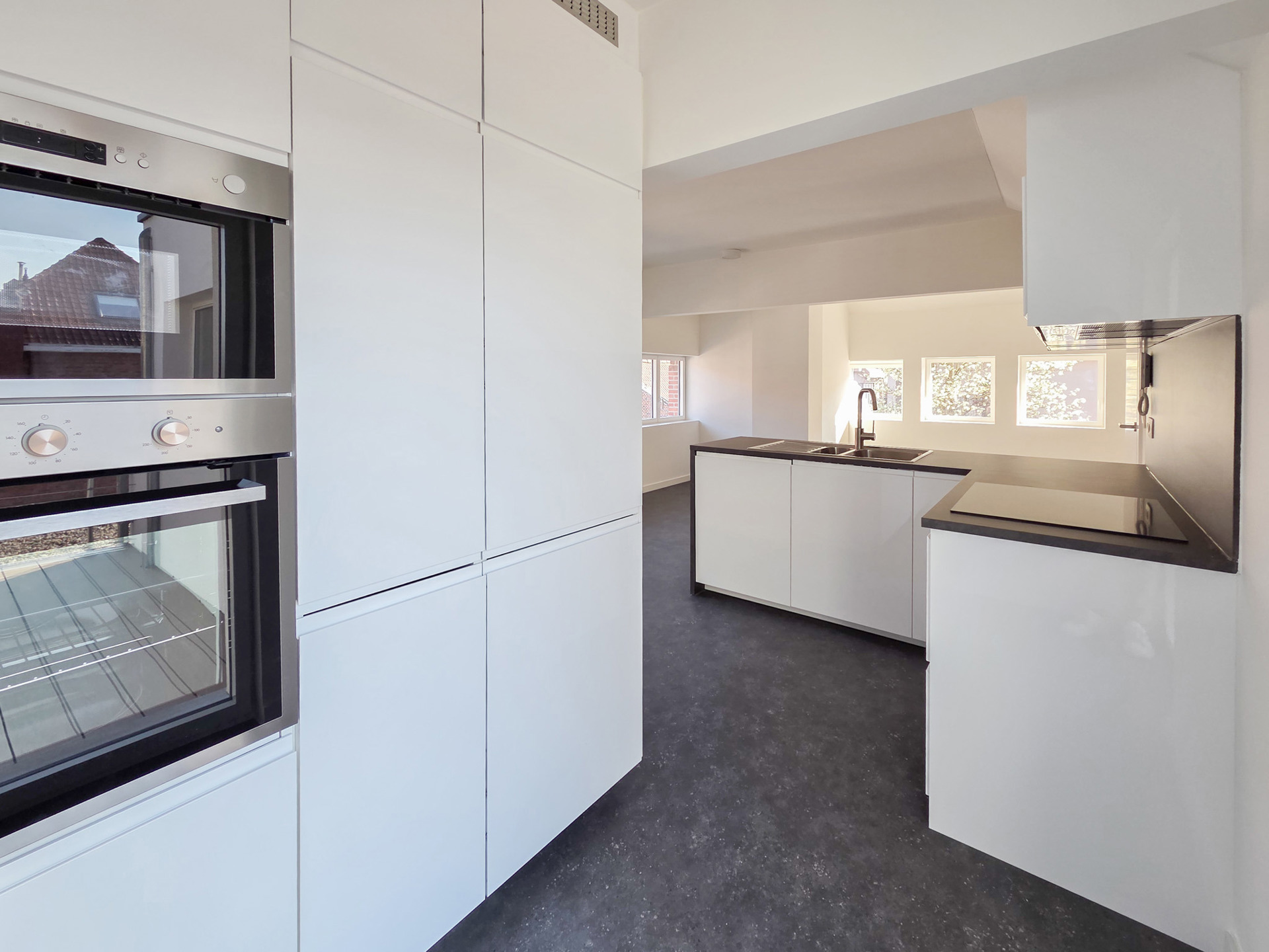 Gerenoveerd appartement met leuk terras - foto 4