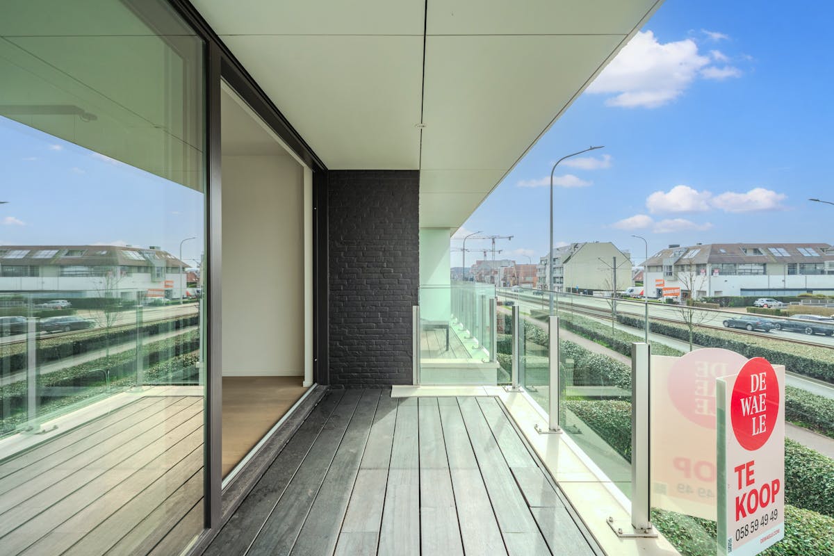 Appartement récent de deux chambres avec terrasses spacieuses - photo 2