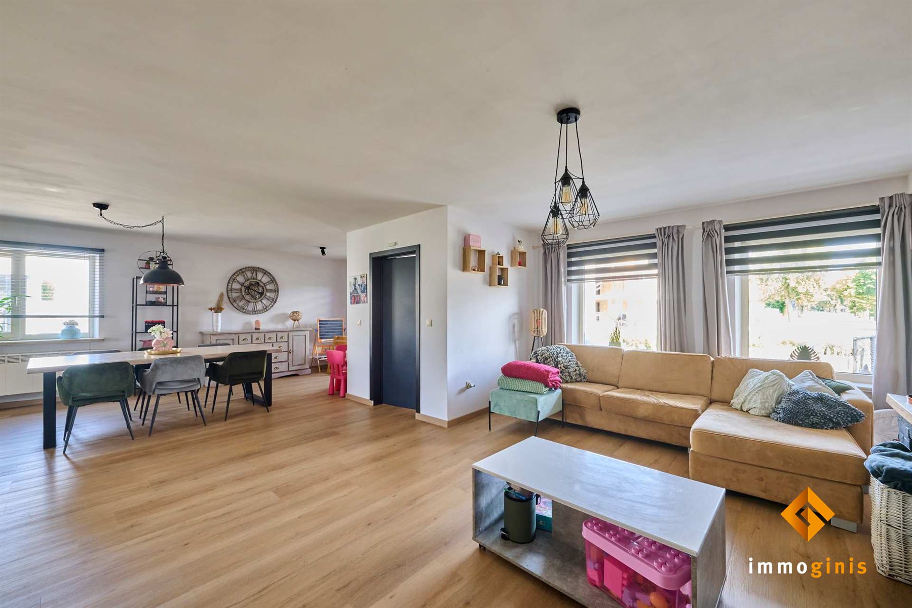 Gerenoveerde woning met 3 ruime slaapkamers, op een prachtige locatie vlakbij het centrum van Bocholt. - foto 4