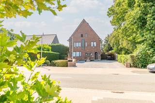 Commercial à vendre à Maasmechelen