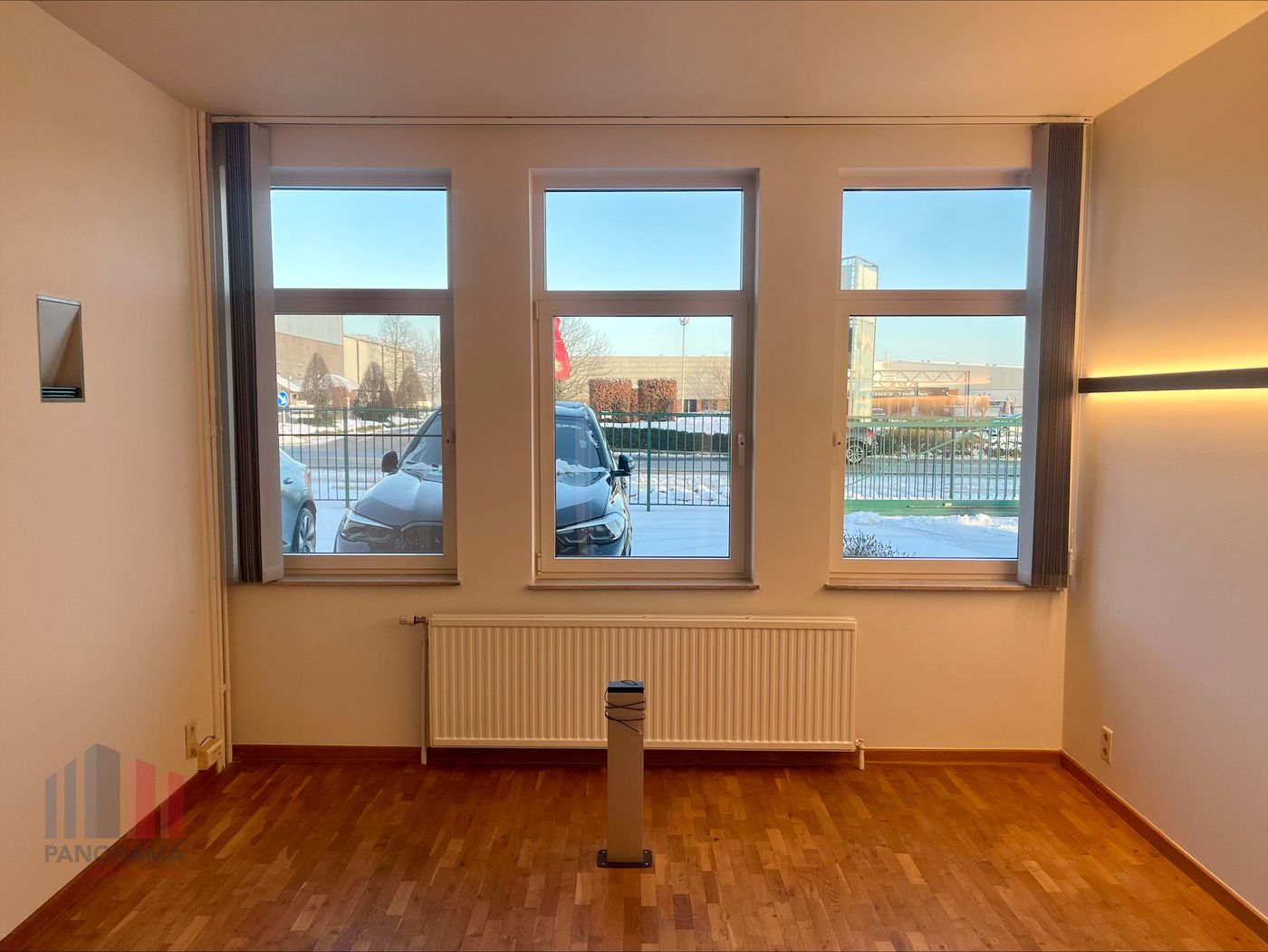 270 m² LICHTRIJKE KANTOREN TE HUUR - foto 4