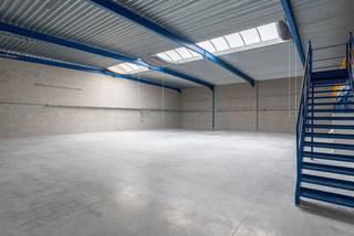 Commercial à louer à Ravels