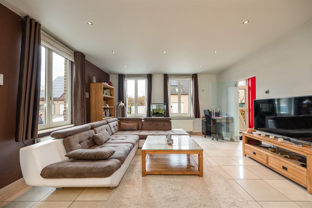 Energiezuinige woning met zwembad op uitstekende locatie in Schiplaken - foto 4