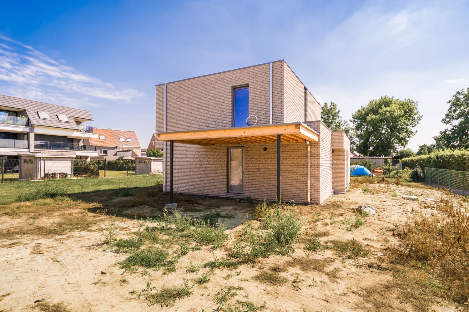 Energiezuinige nieuwbouwwoning met 3 slaapkamers en carport op een rustige locatie - foto 4